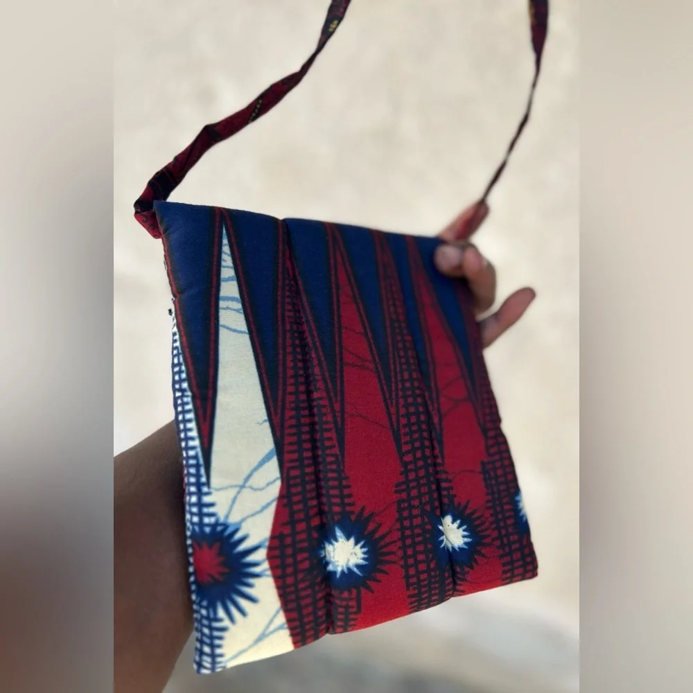 NW 💯 Cotton Handmade Vlisco Fabric Crossbody 7”x 6”